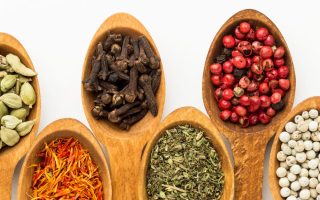 Fornecedor de temperos naturais: Conheça a ADKO